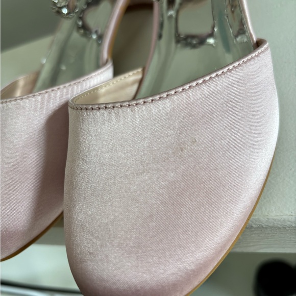 Badgley Mischka Pink Heels with Rhinestone Accents zip back size 4 party wedding - Picture 7 of 7